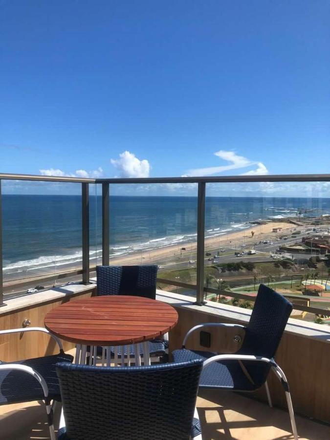 Costa Azul: Apartamento Com Vista Mar Deslumbrante Apartamento Salvador